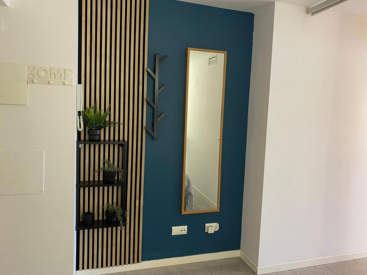 Acogedor Apartamento Valencia Exterior photo