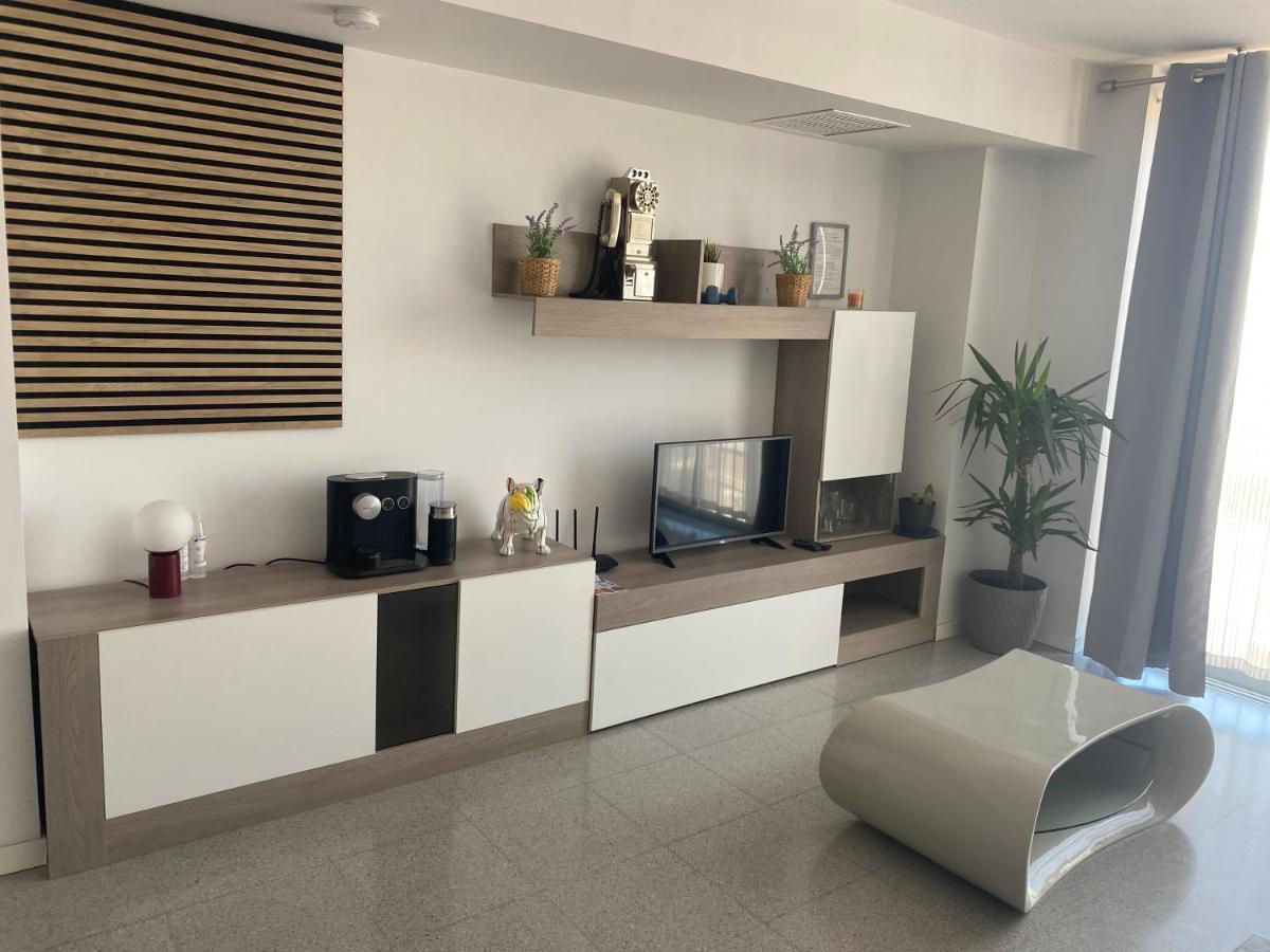 Acogedor Apartamento Valencia Exterior photo
